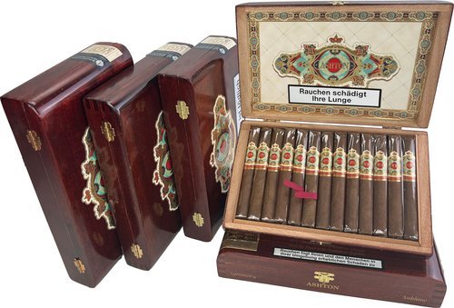 Ashton Symmetry Zigarren der Serie Ashton Symmetry