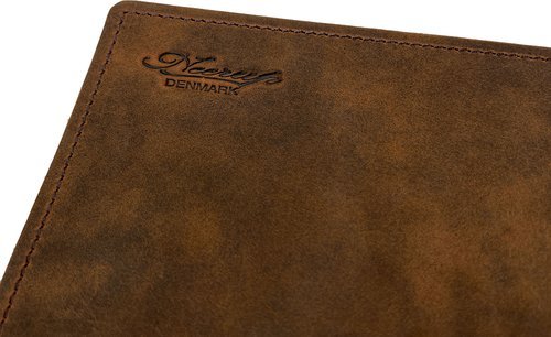 Pfeifenzubehör der Serie Neerup Leather Mat