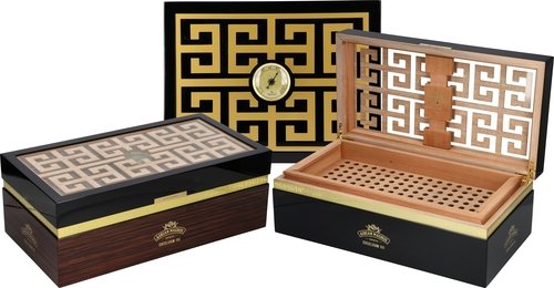 Zigarrenzubehör der Serie Adrian Magnus Humidor