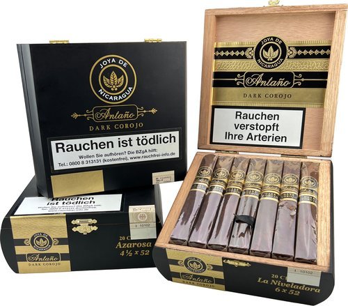 Zigarren der Serie Joya de Nicaragua Antano Dark Corojo