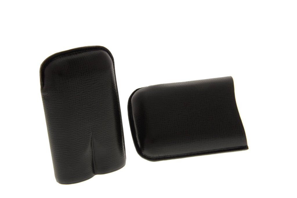 Martin Wess Dante Lederetui 2er Short Robusto Modell 572 offen