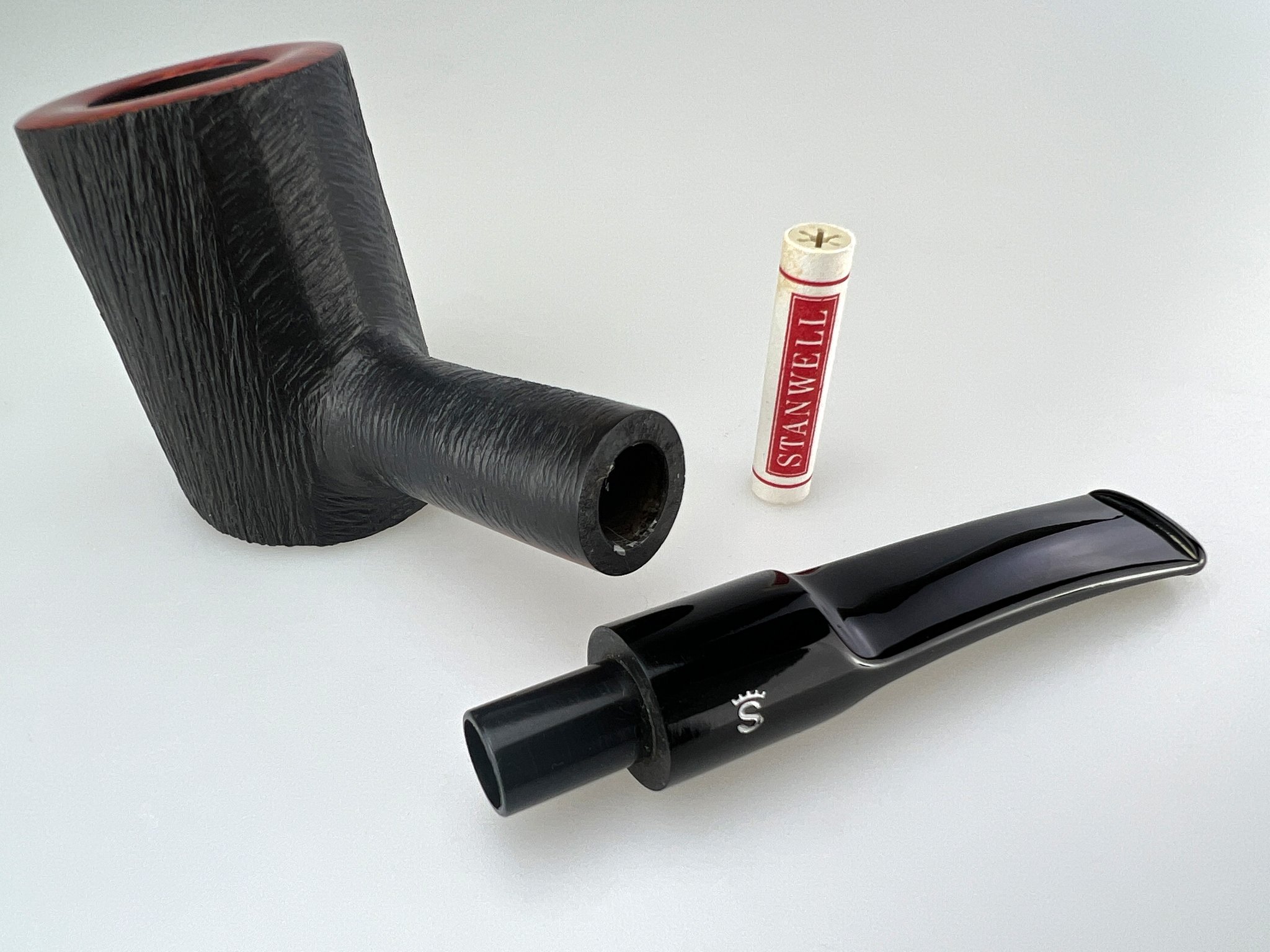 Stanwell Einzelstücke und Restposten (NOS) Revival Modell 207 brushed black rustico