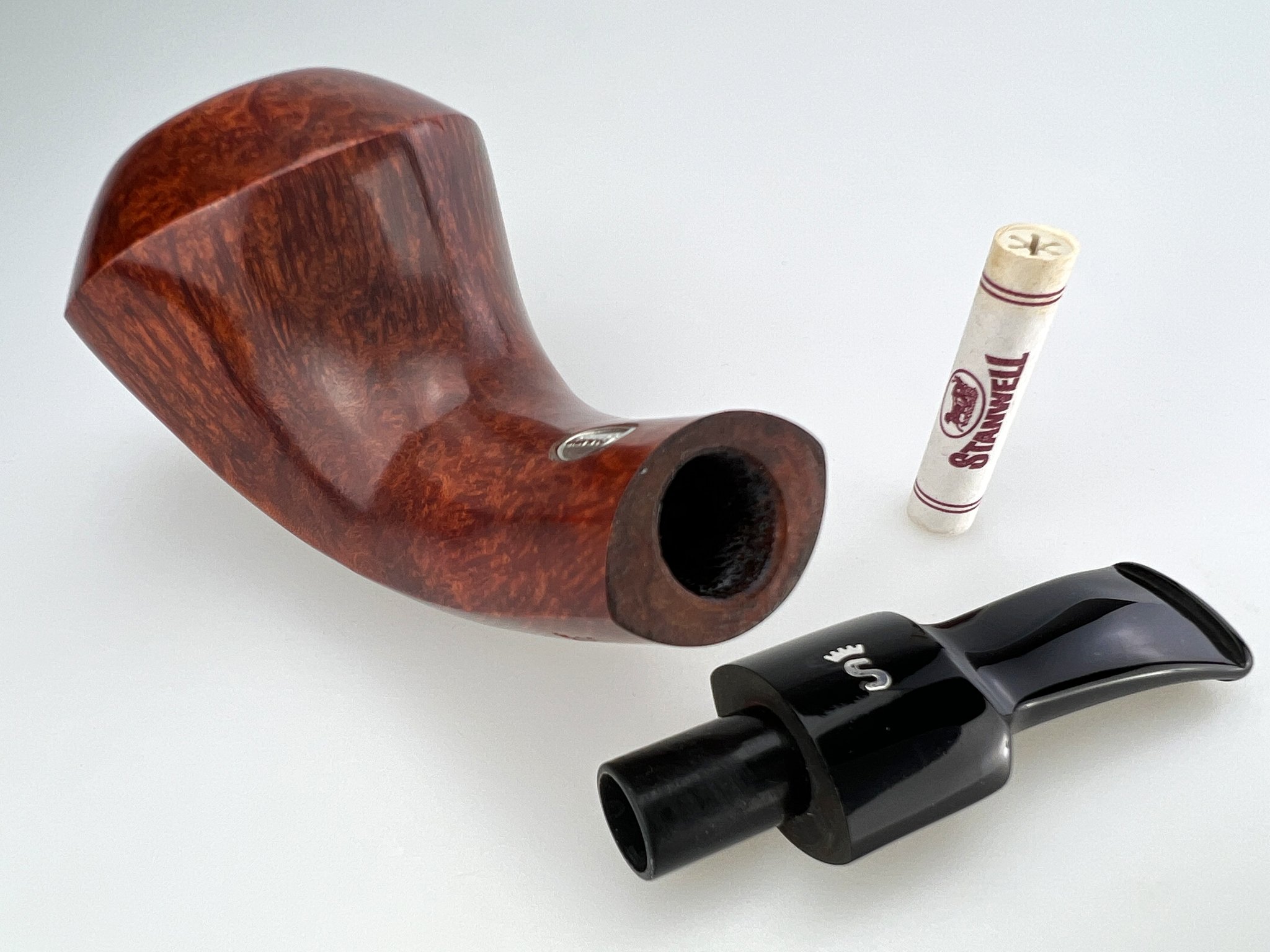 Stanwell Einzelstücke und Restposten (NOS) Designed by S. Bang Modell 205 braun