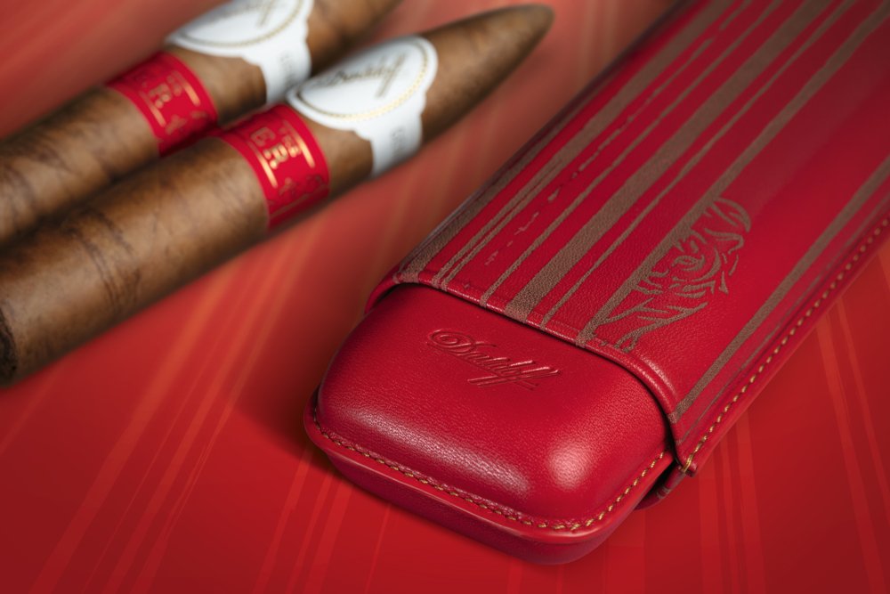 Davidoff Kalbsleder Zigarrenetui Year of the Tiger Edition XL 2 rot (119495) Stimmungsbild