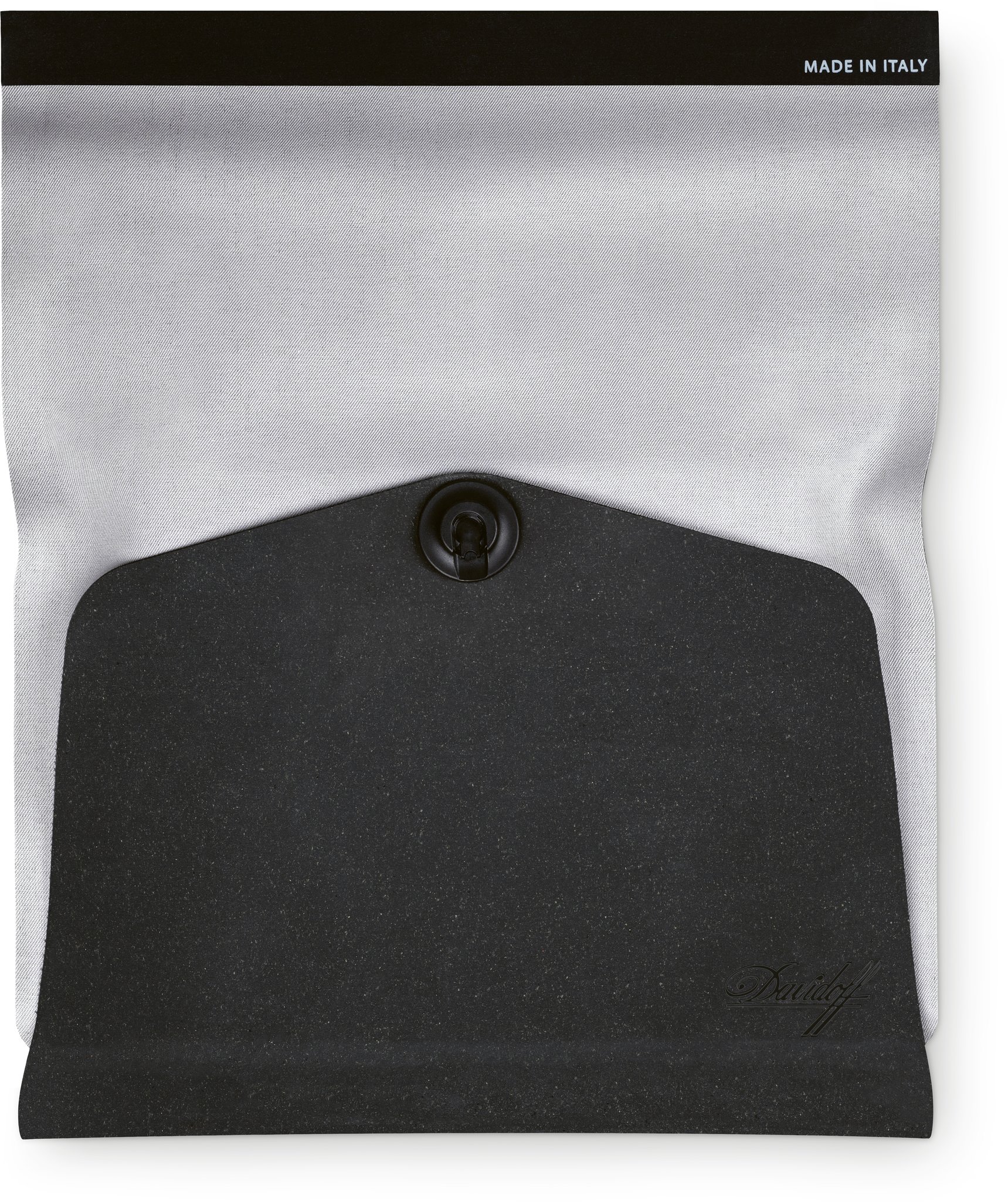 Davidoff Reisehumidor Outdoor Edition 2020 (116773) offen