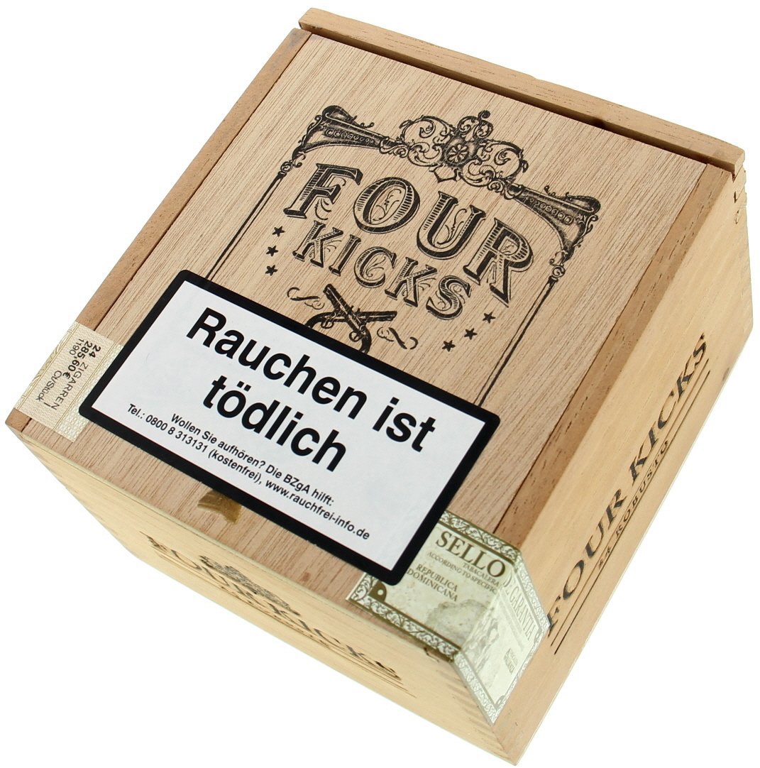 Crowned Heads Four Kicks Seleccion Robusto Kiste