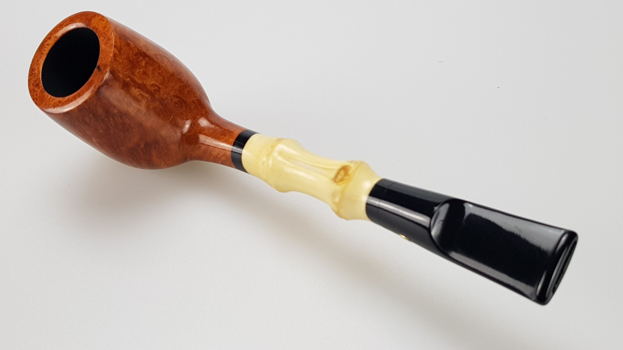 Stanwell Bamboo hell poliert Mod. 11 (11769) Detailbild 2