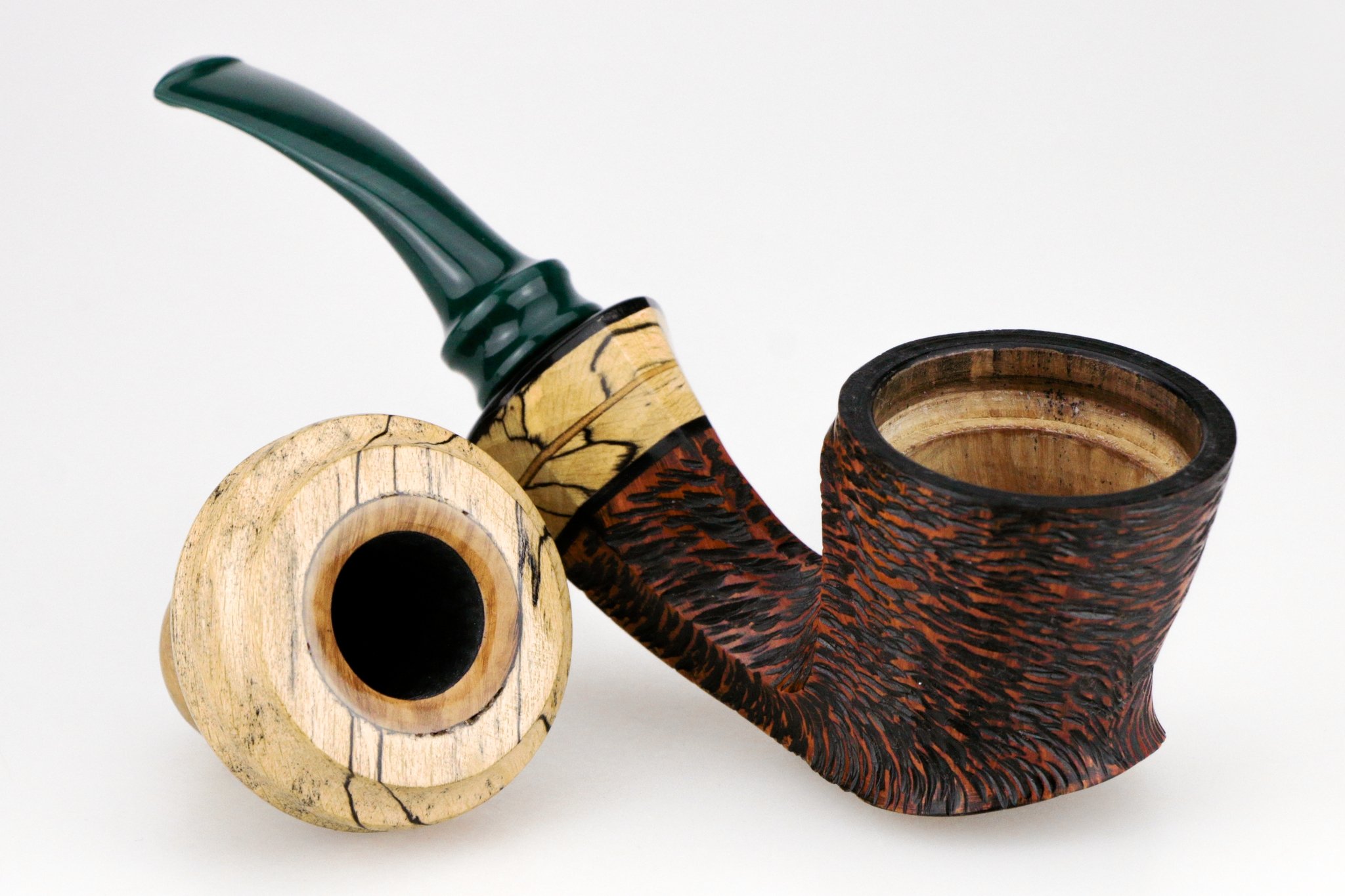 No. 38 Briar Calabash Detail