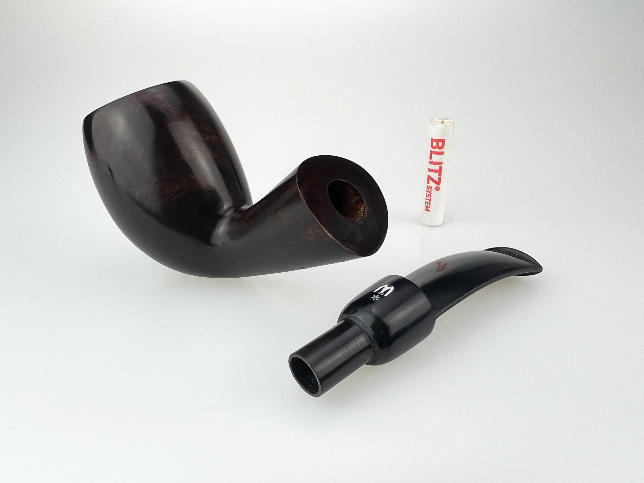 No. 142 (DUNKEL) Mundstück