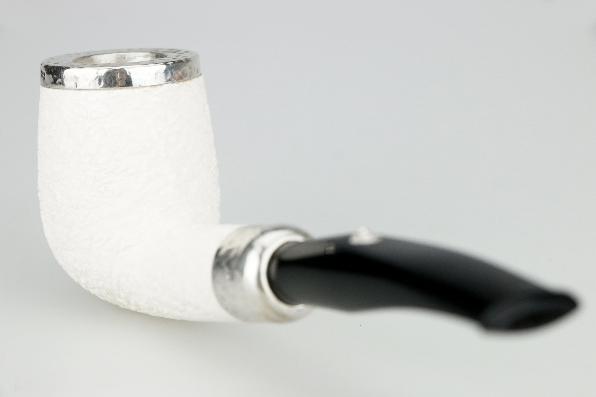 Barling Ivory (Meerschaum) Cap Bent Rustic (15307) (interne Nr. 22)_02