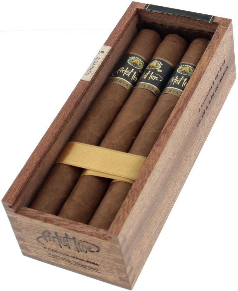 Dannemann Artist Line Reserva Mata Fina Corona Kiste offen