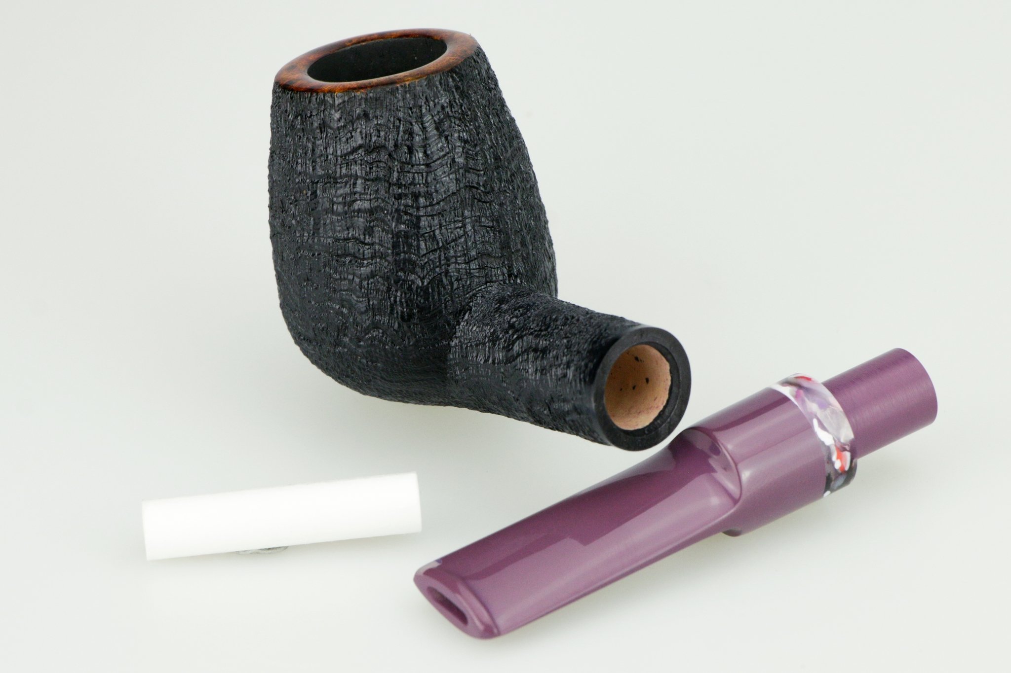 Sabina_Pipes_Sandblast_Billiad_with_Recycled_Plast_Bottles_05