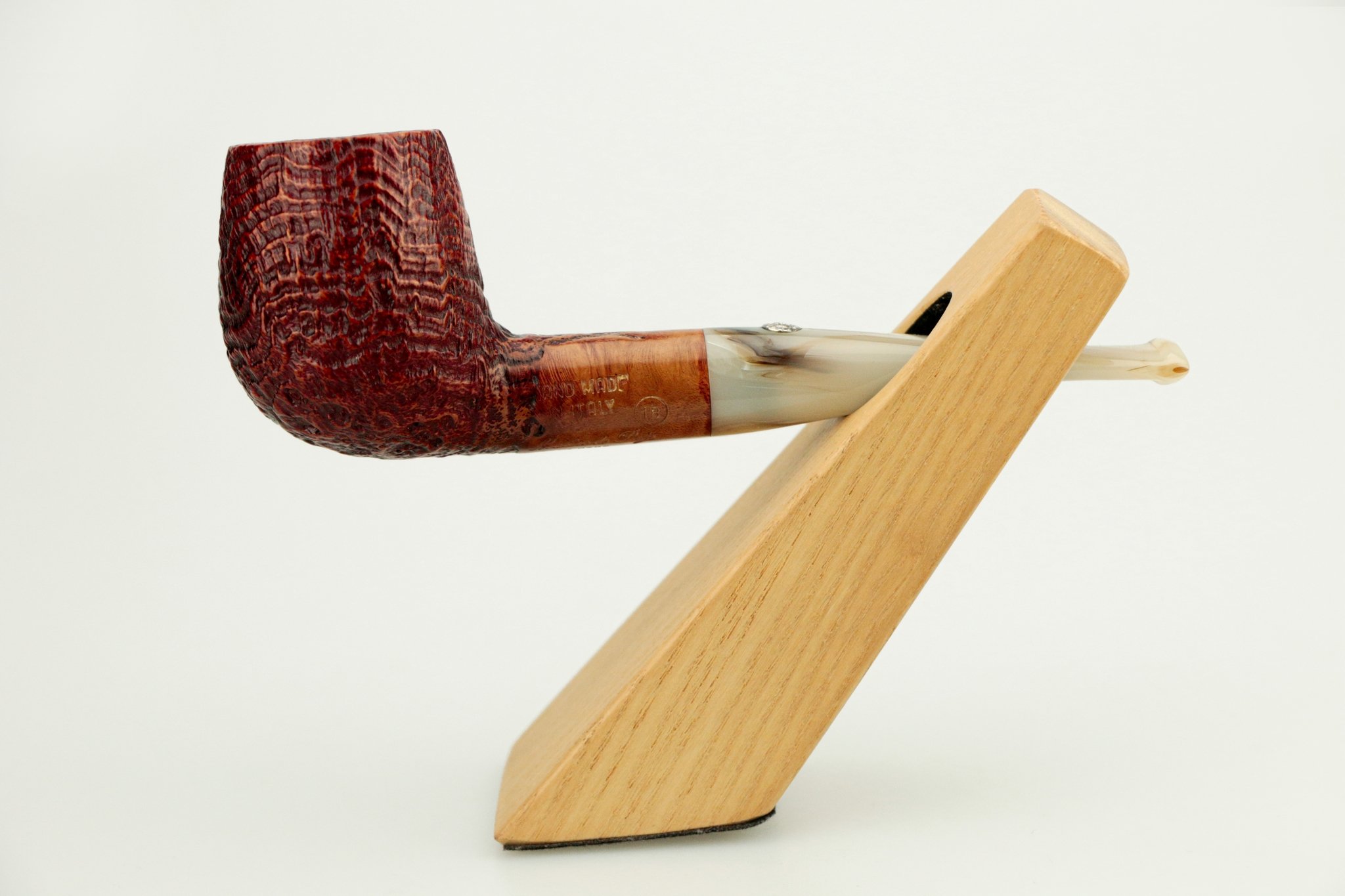 Mastro de Paja Pfeifenständer Hell Braun 1er Gravity_003