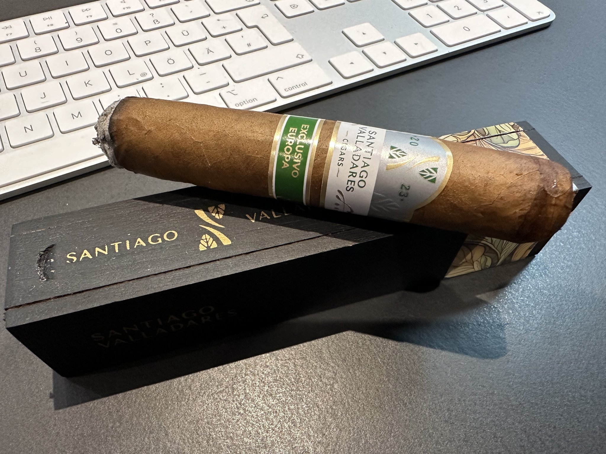 Robusto Mágico Review