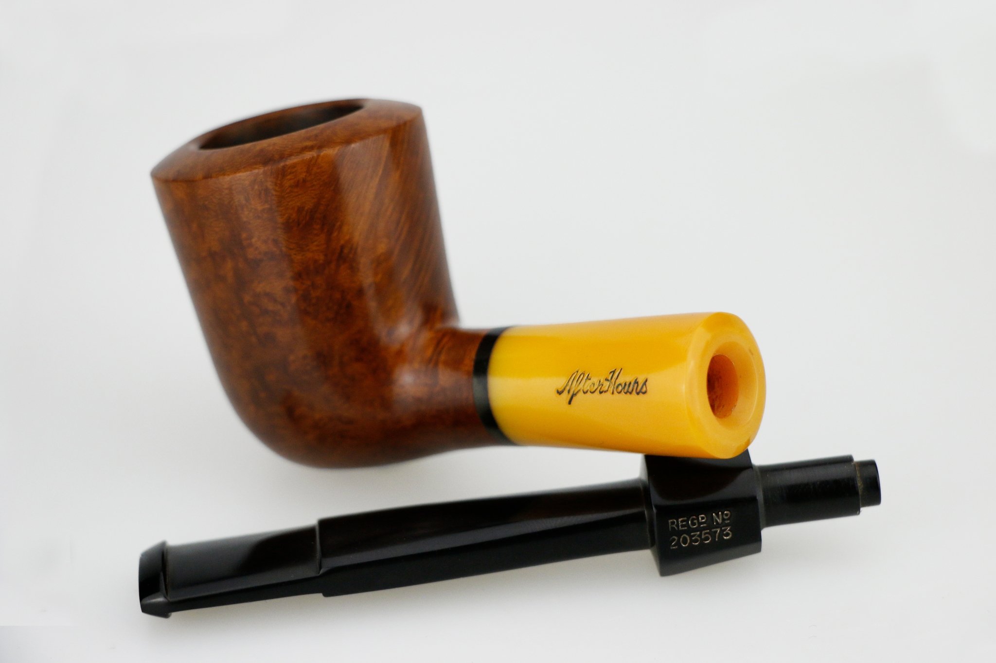 Charatan Estates Nr. 38001 After Hours_05