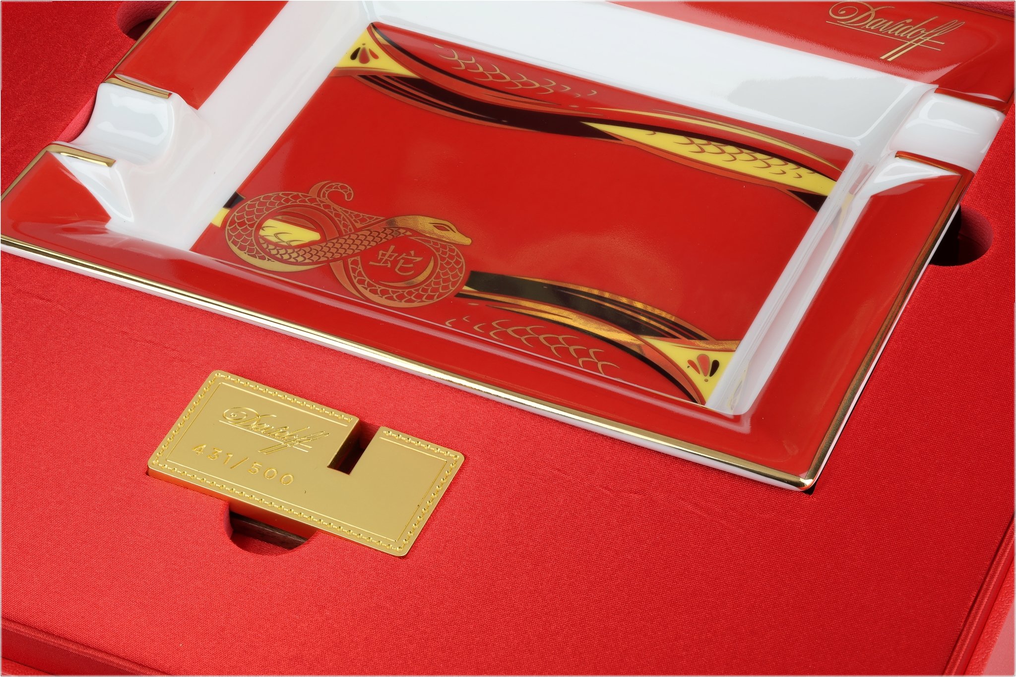 Year of the Snake Plakette 431