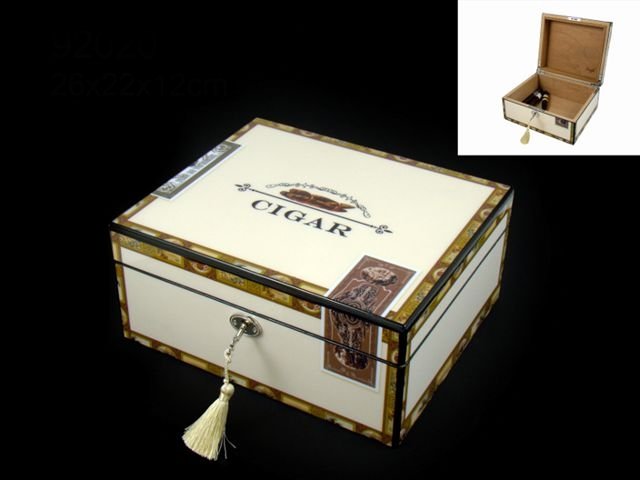 Classic Humidor Cabinet (92020) Standard mit Schwammbefeuchter