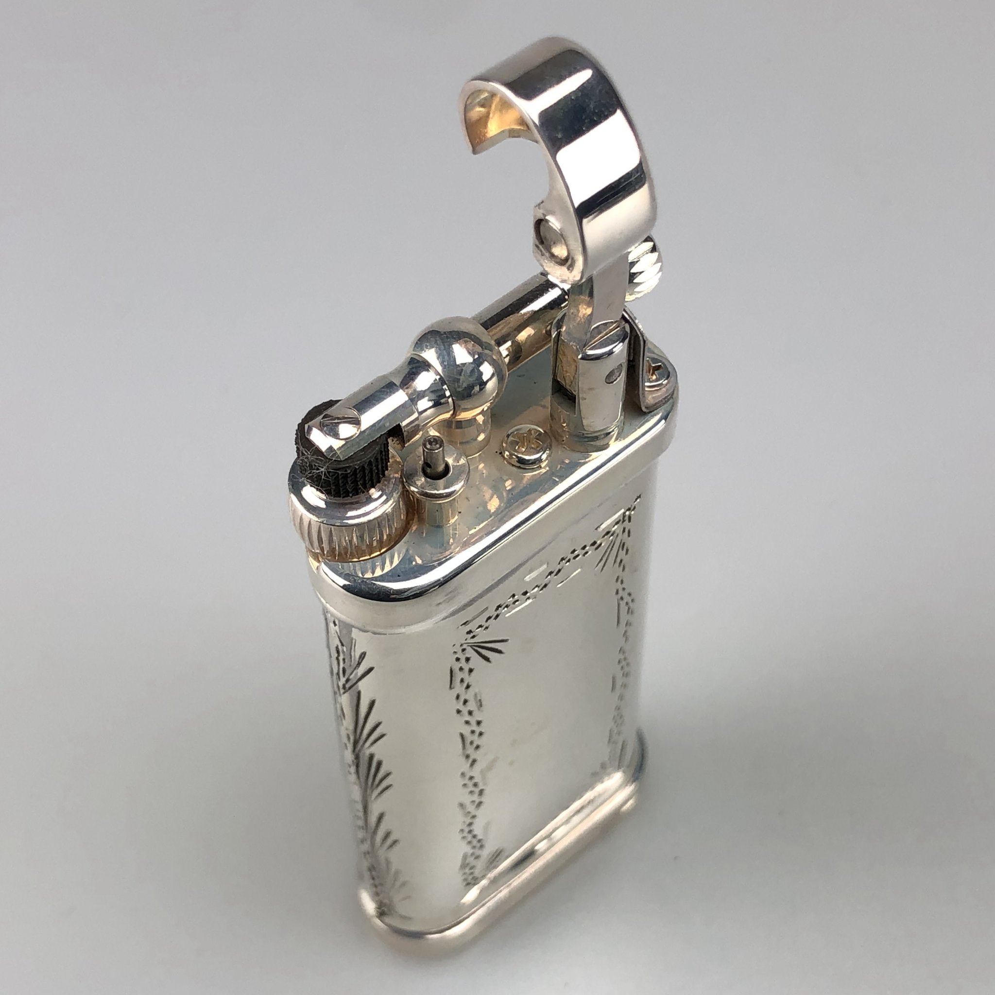 Linea Epoque Antique Old Boy Schwarz (64-1988S) aufgeklappt