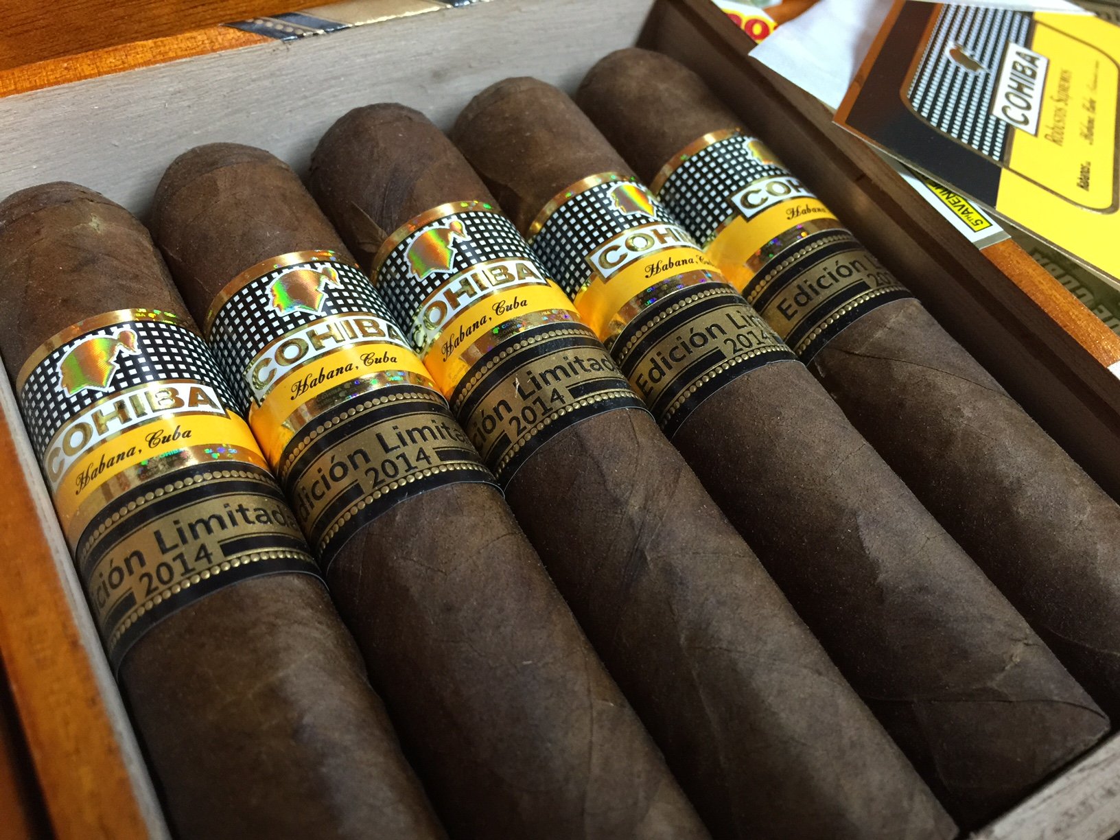 Cohiba Edición Limitada Robustos Supremos EL 2014 Detailbild 2